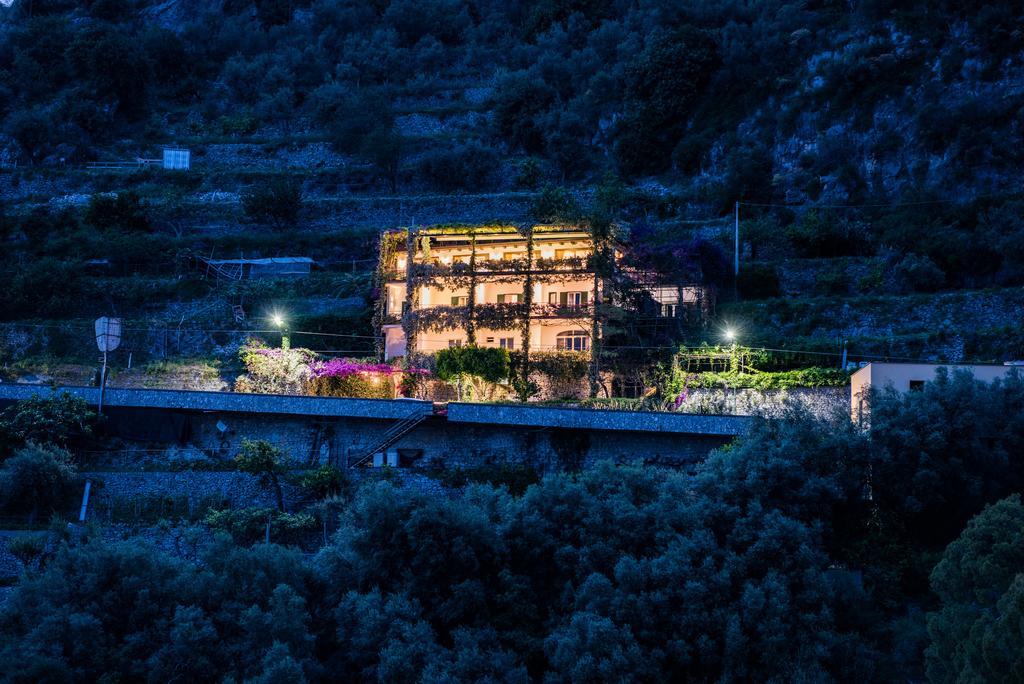 Hotel Pellegrino Praiano Exterior foto