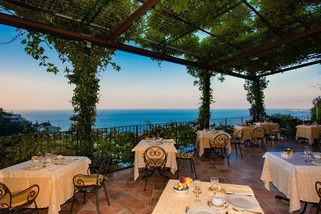 Hotel Pellegrino Praiano Exterior foto